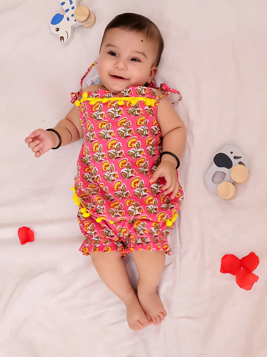 BownBee Infants Pure Cotton Printed Sleeves Jhabla Set for Girls | Soft & Comfortable Baby Wear- Pink