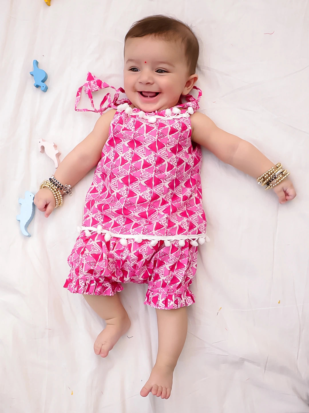 BownBee Infants Pure Cotton Printed Sleeves Jhabla Set for Girls | Soft & Comfortable Baby Wear- White