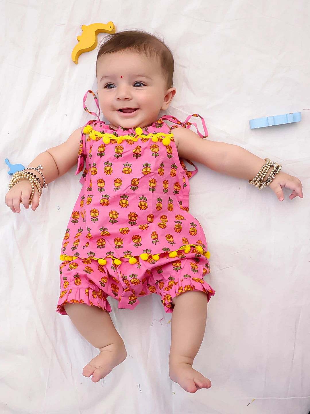 BownBee Infants Pure Cotton Printed Sleeves Jhabla Set for Girls | Soft & Comfortable Baby Wear- White