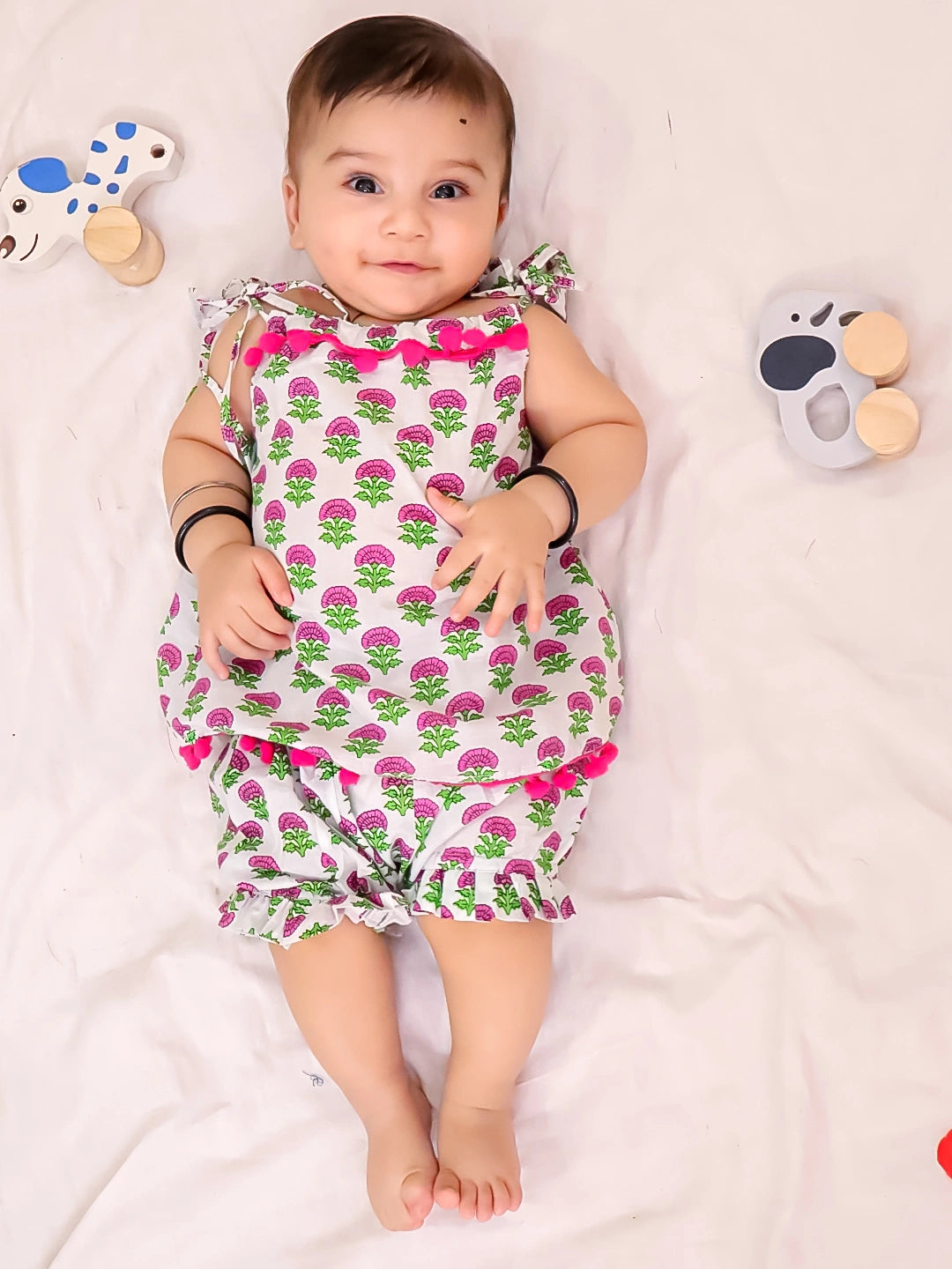 BownBee Infants Pure Cotton Printed Sleeves Jhabla Set for Girls | Soft & Comfortable Baby Wear- White