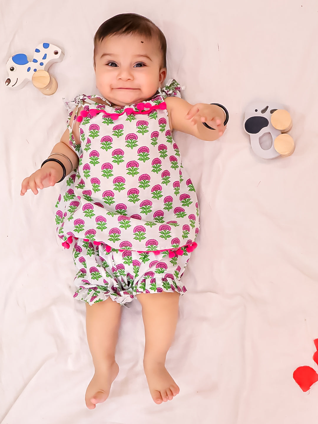 BownBee Infants Pure Cotton Printed Sleeves Jhabla Set for Girls | Soft & Comfortable Baby Wear-  Fushia Pink