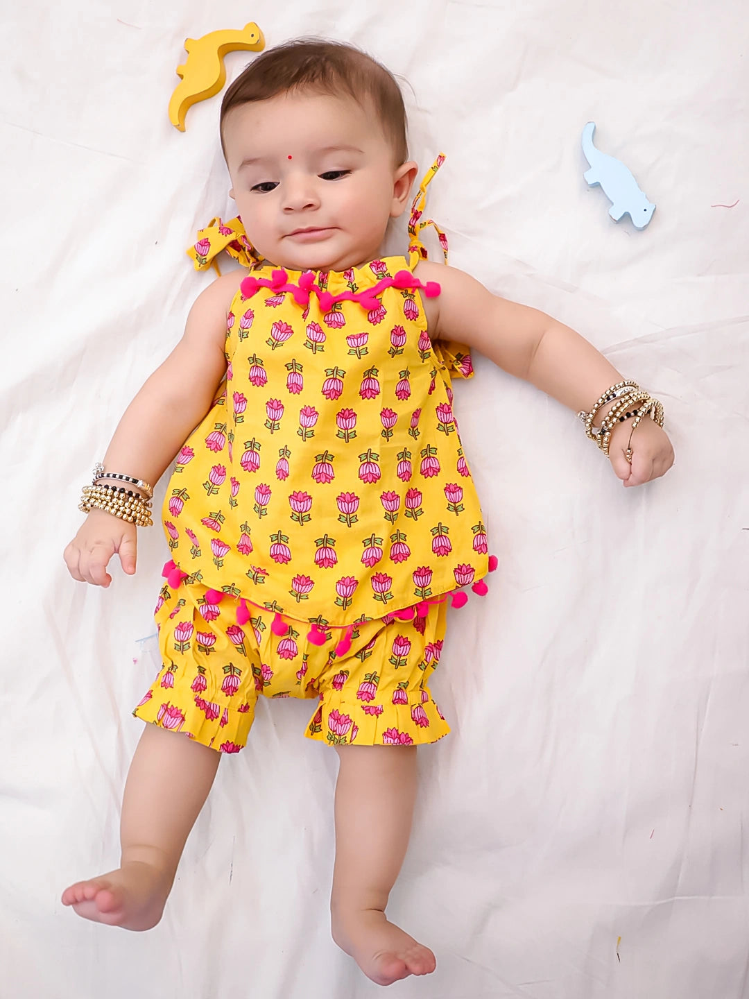 BownBee Infants Pure Cotton Printed Sleeves Jhabla Set for Girls | Soft & Comfortable Baby Wear- White