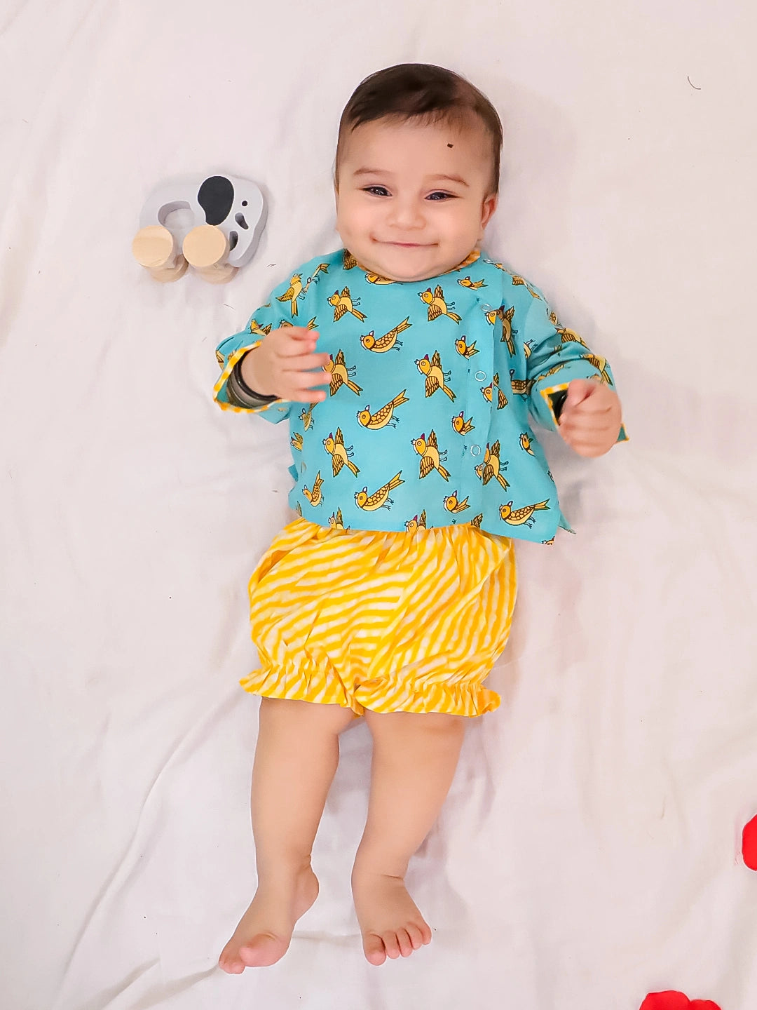 BownBee Full Sleeves Jhabla & Shorts Set For Infant Girls