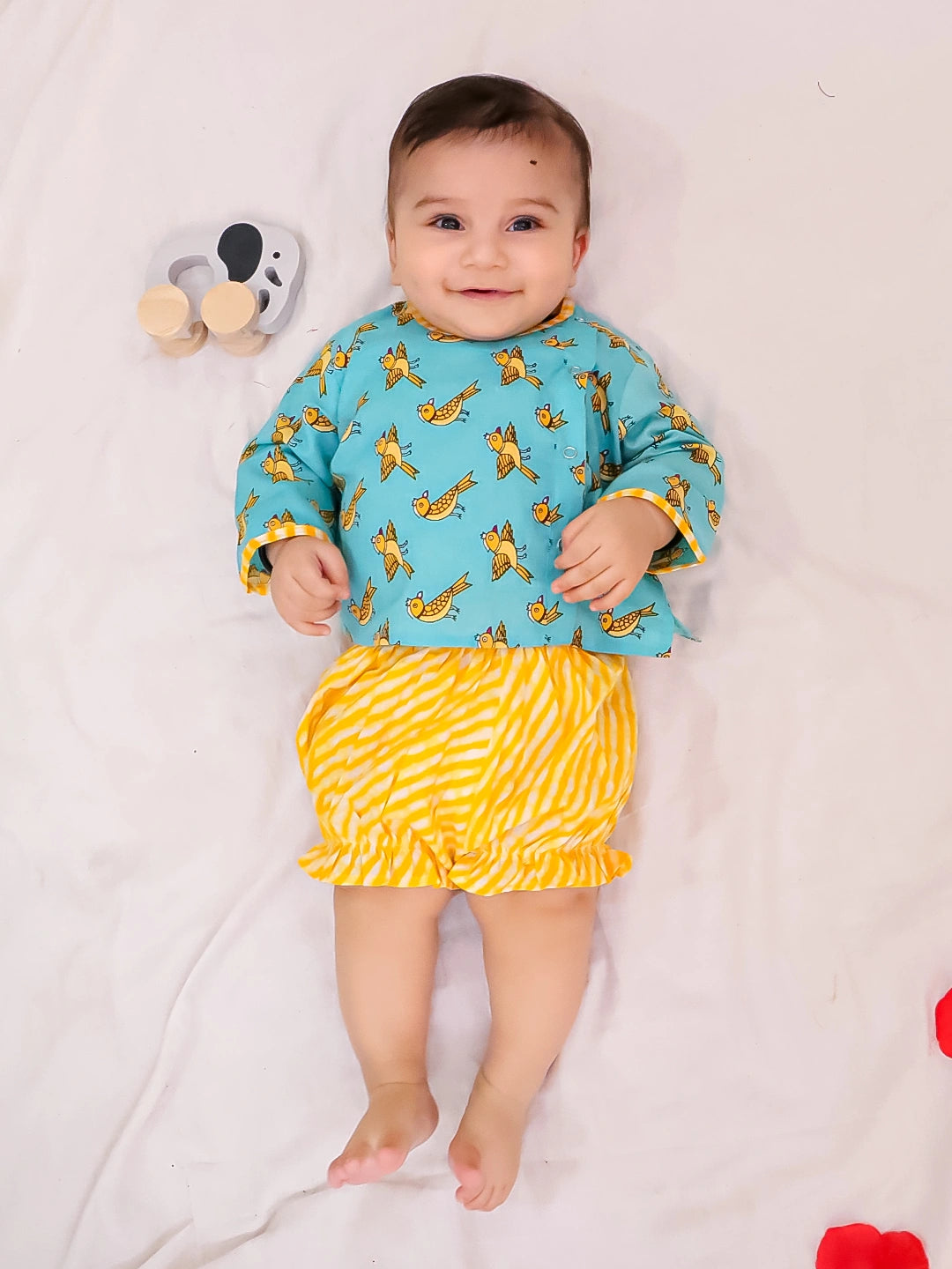 BownBee Full Sleeves Jhabla & Shorts Set For Infant Girls