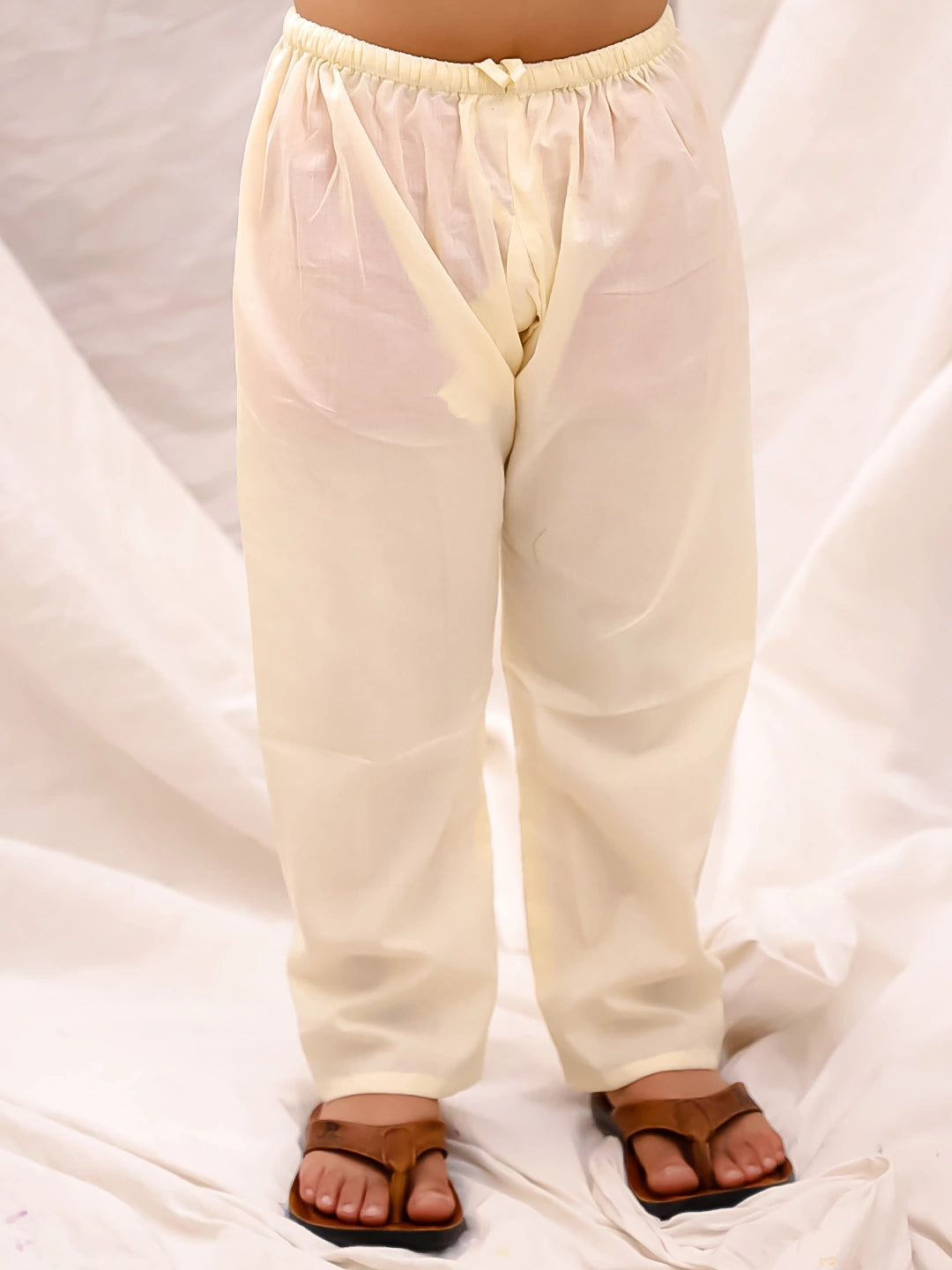 BownBee Pure Cotton Quirky Printed Full Sleeves Kurta Pajama Set For Boys