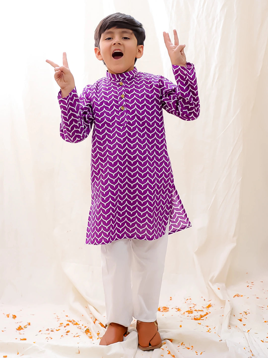 BownBee Pure Cotton Printed Full Sleeves Kurta Pajama Set For Boys
