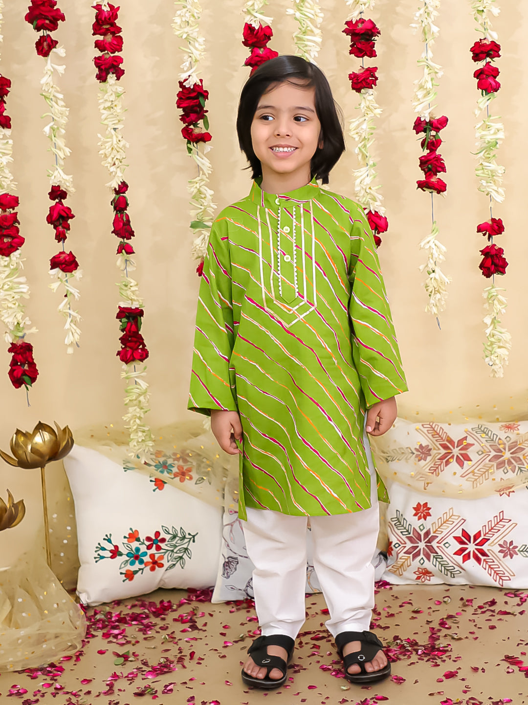 BownBee Pure Cotton Lurex Sharara Set & Kurta Pajama Sibling Set - Green