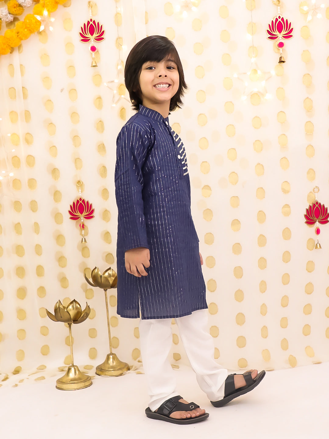 BownBee Pure Cotton Lurex Kurta Pajama Set For Boys - Navy Blue