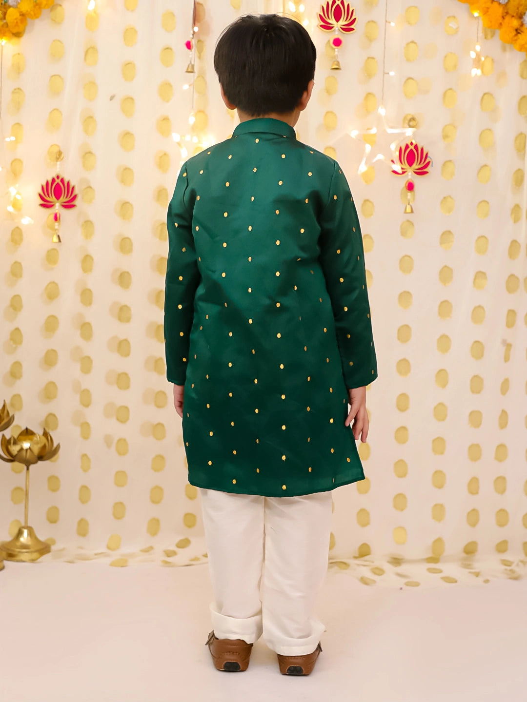 BownBee Festive FullSleeves Silk Kurta Pajama Set For Boys - Green