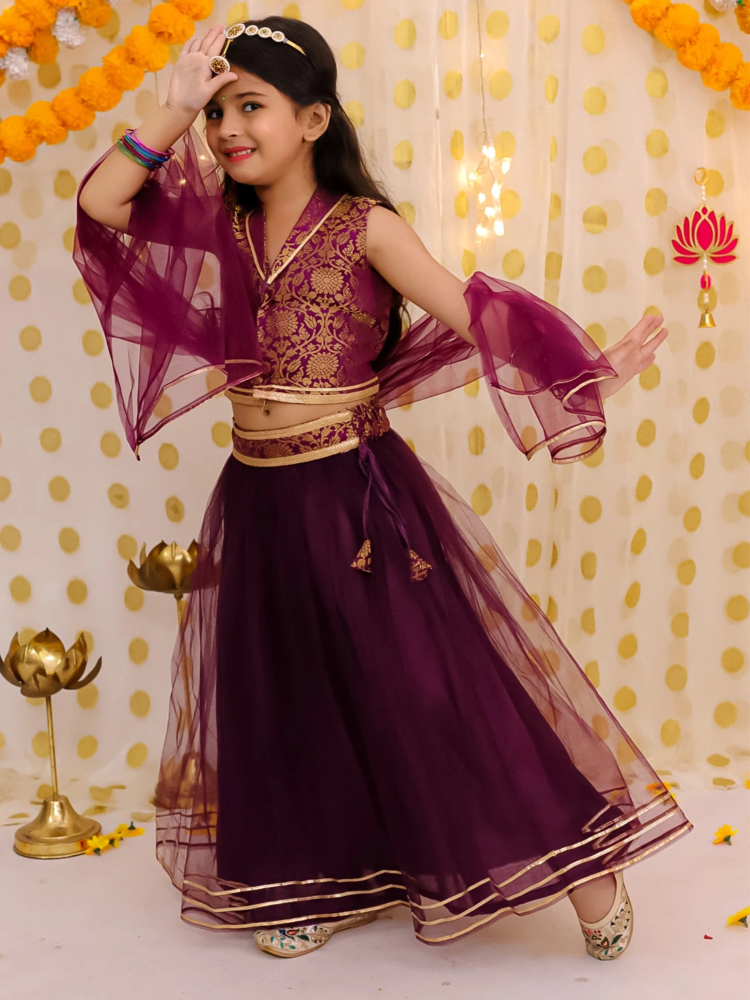 BownBee Sleeveless Jacquard Collared Choli With Net Lehenga Set For Girls