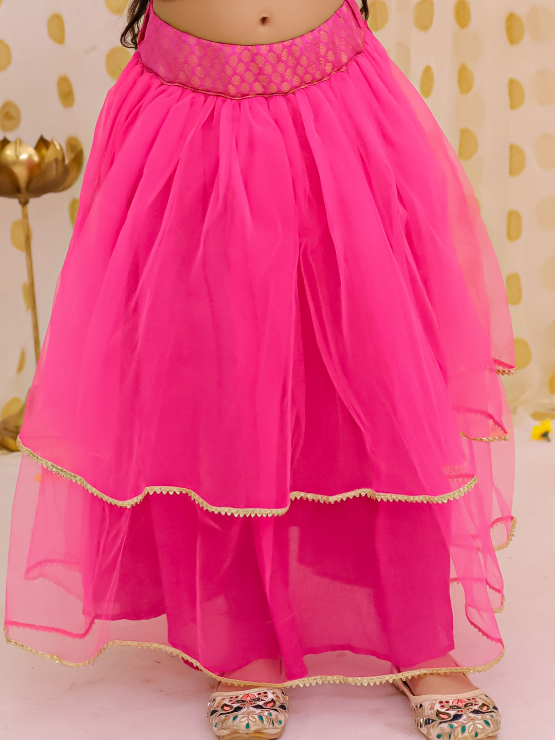 BownBee Sleeveless Halter Neck Lehenga Choli With Dupatta Set For Girls - Pink