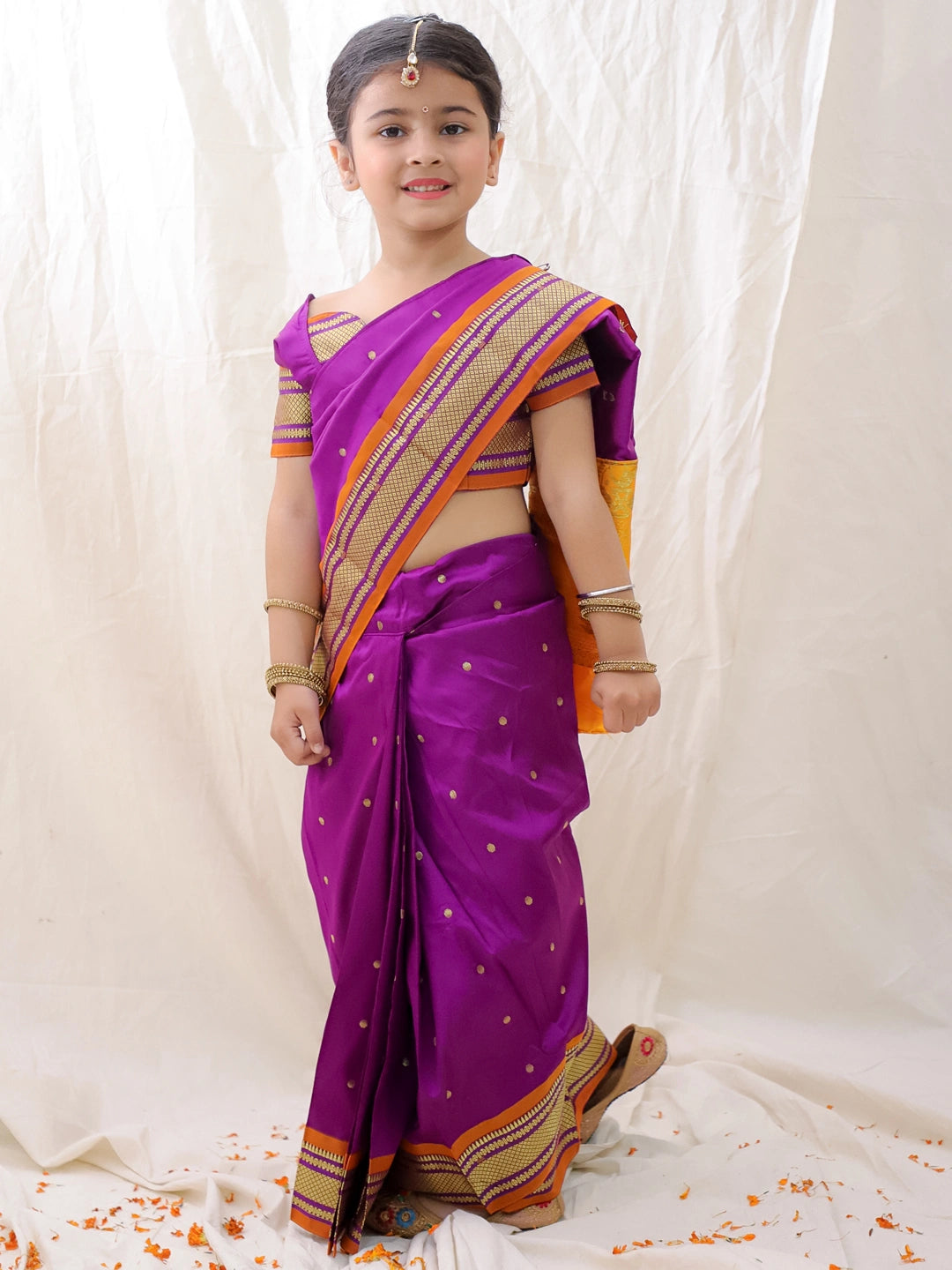 BownBee Ethnic Woven Design Ready To Wear Nauvari Saree For Girls