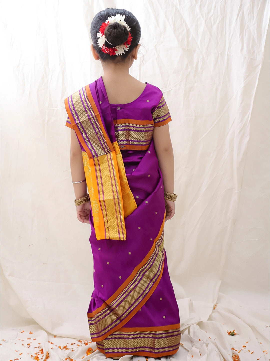 BownBee Ethnic Woven Design Ready To Wear Nauvari Saree For Girls