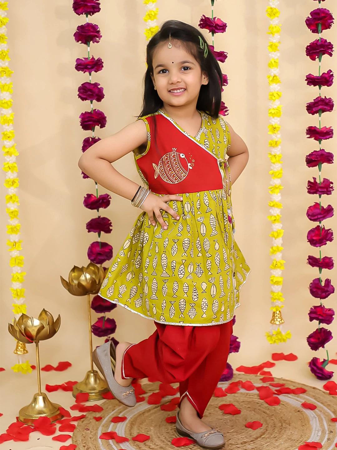 BownBee Pure Cotton Embroidered Sleeveless Angarakha style Fish Print Kurti With Dhoti For Girls