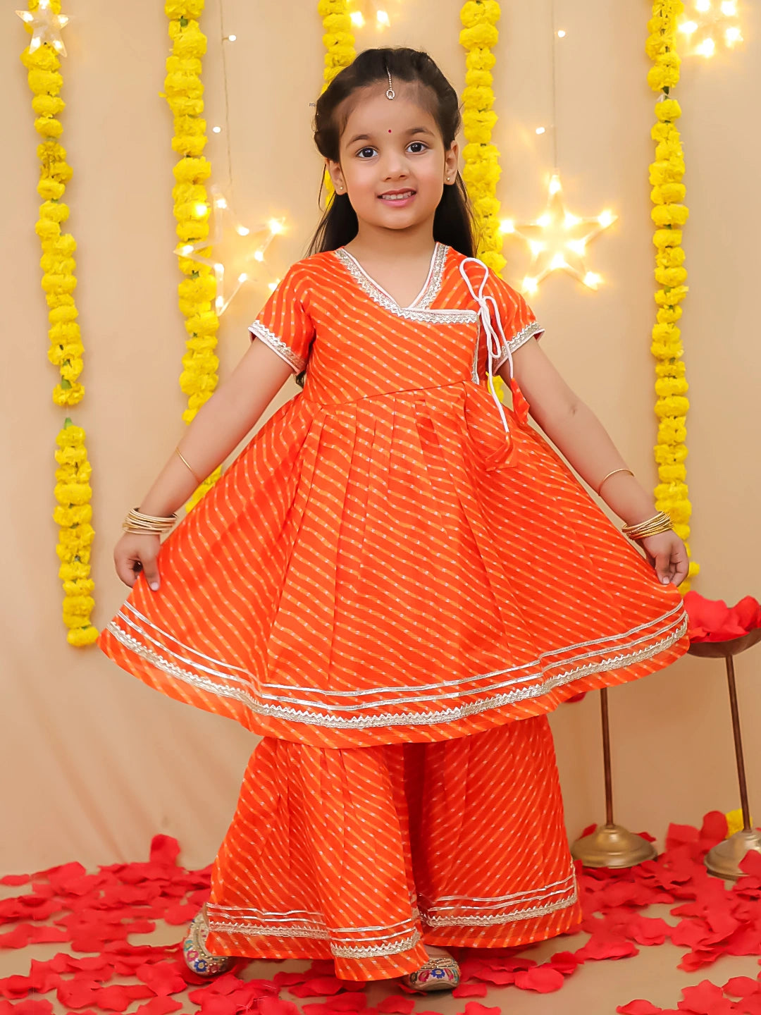 BownBee Girls Ethnic Wear Lehriya Kurti With Sharara Set