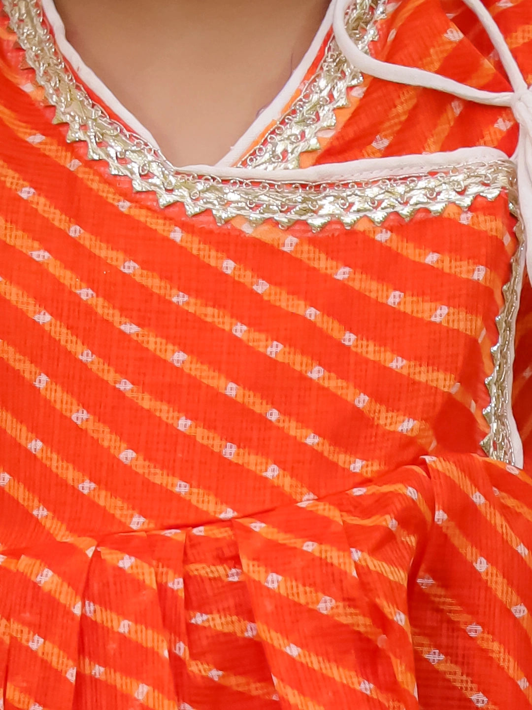 BownBee Girls Ethnic Wear Lehriya Kurti With Sharara Set