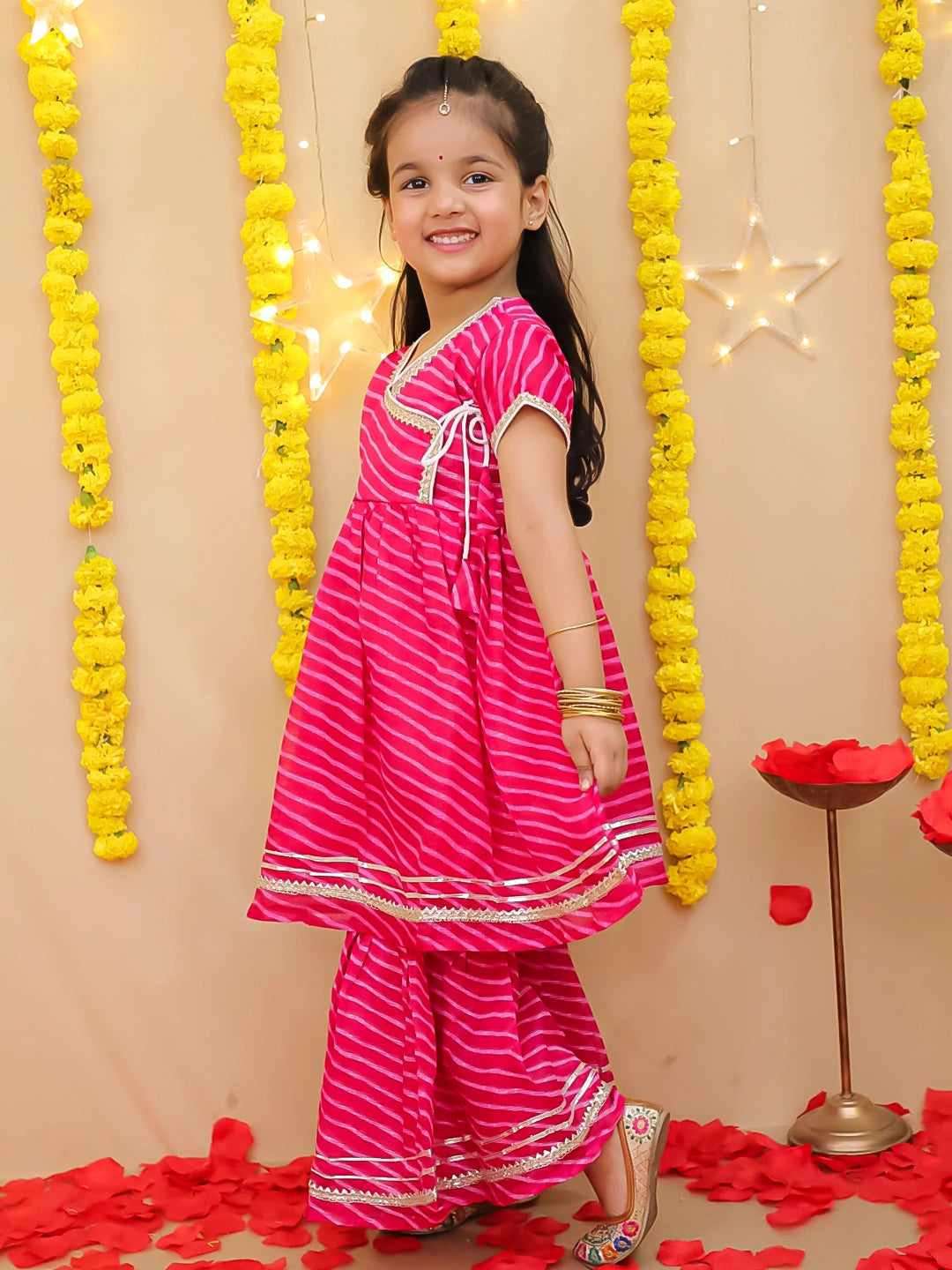 BownBee Girls Ethnic Wear Lehriya Kurti With Sharara Set