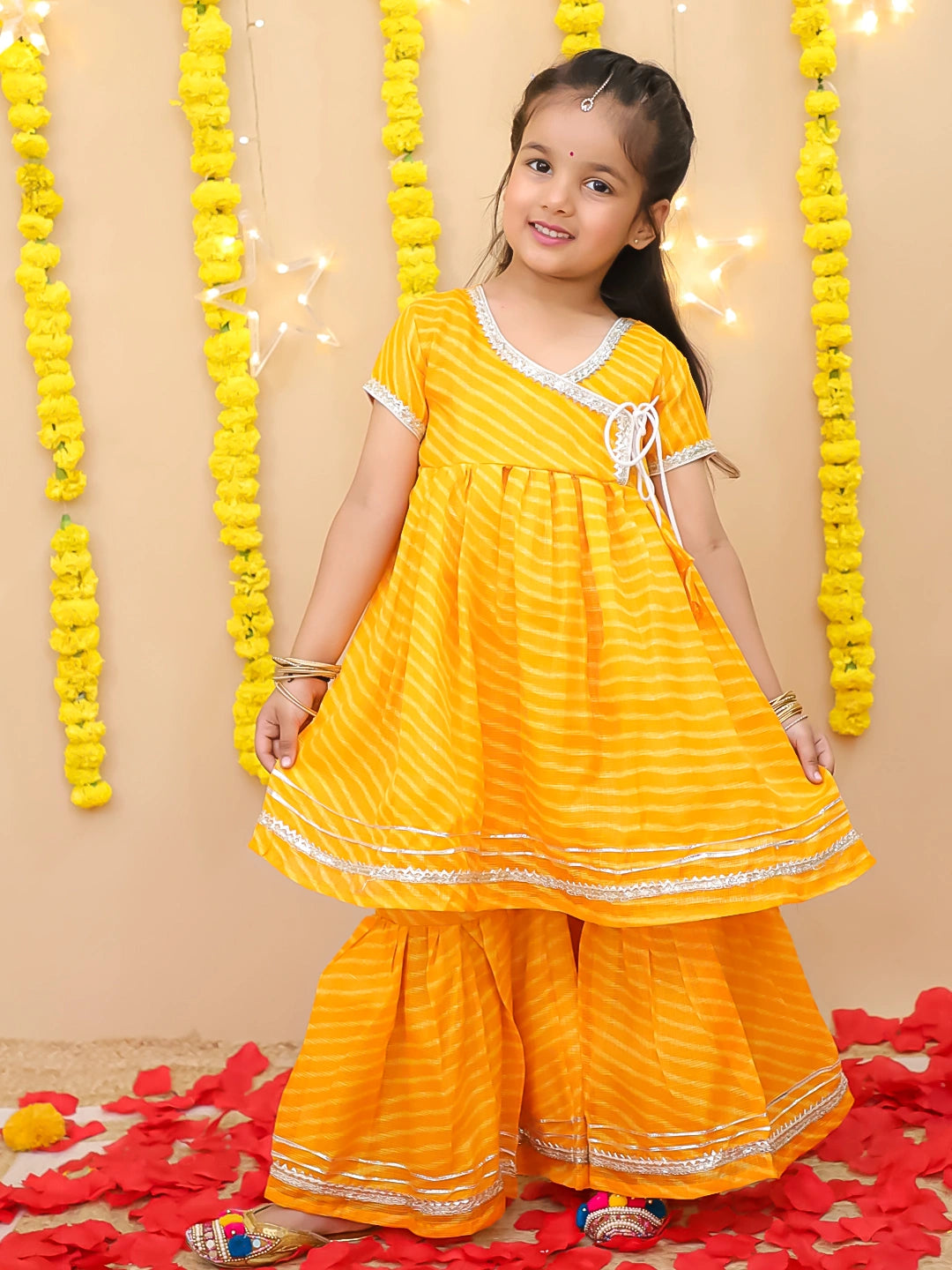 BownBee Girls Ethnic Wear Lehriya Kurti With Sharara Set