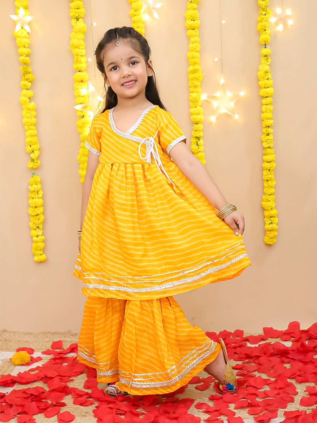 BownBee Girls Ethnic Wear Lehriya Kurti With Sharara Set