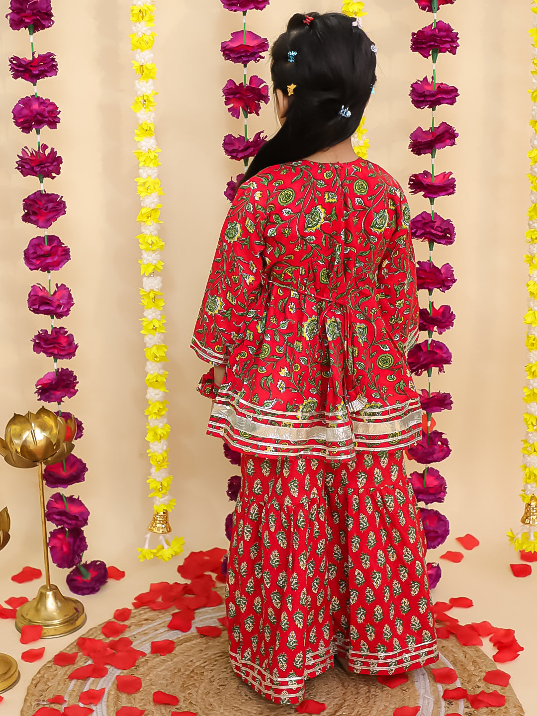 BownBee Pure Cotton Quater sleeves Printed Kurti With Sharara Set With matching Srunchie For Girls - Red