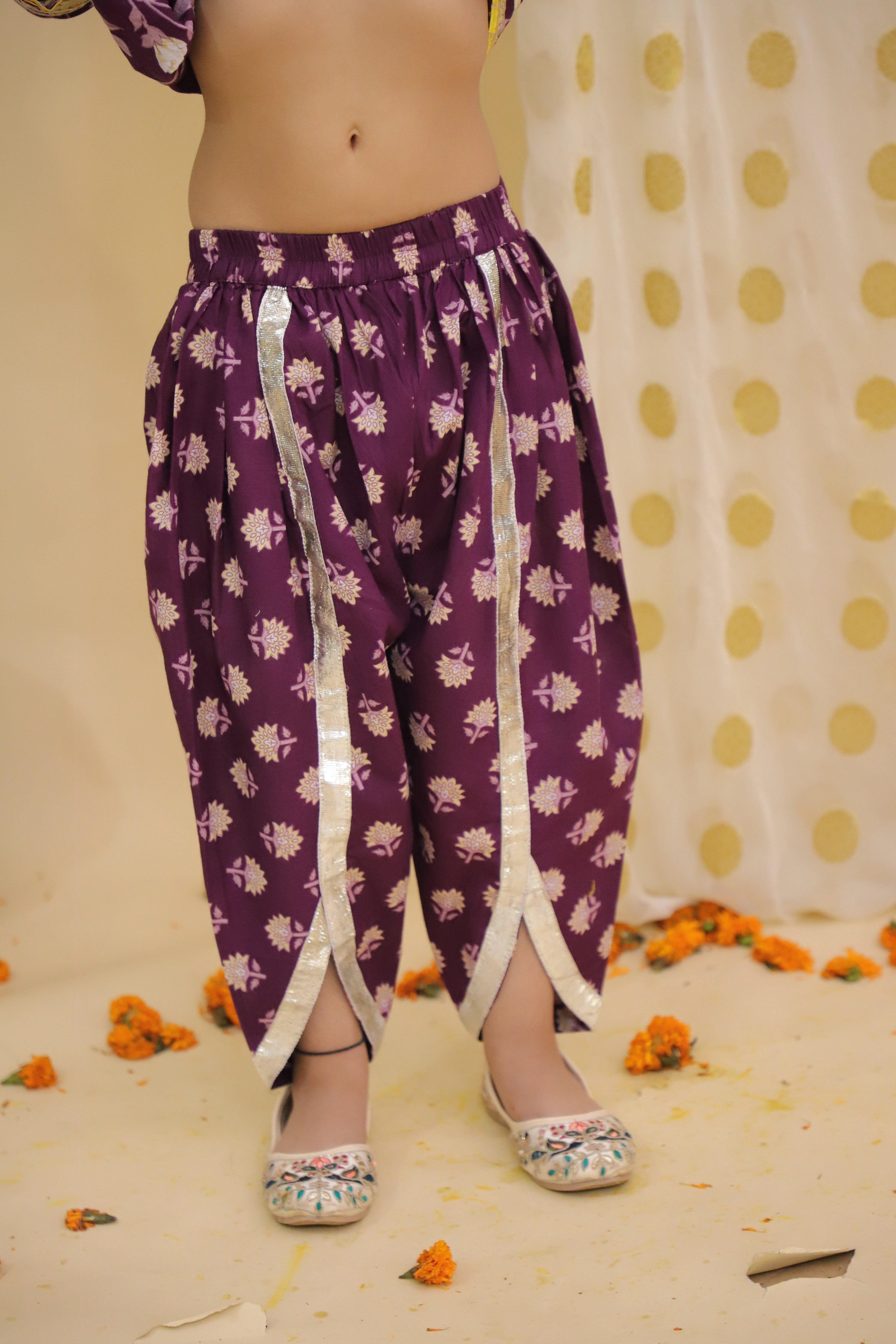 BownBee Pure Cotton Quater sleeves Printed Kurti With Dhoti Set For Girls