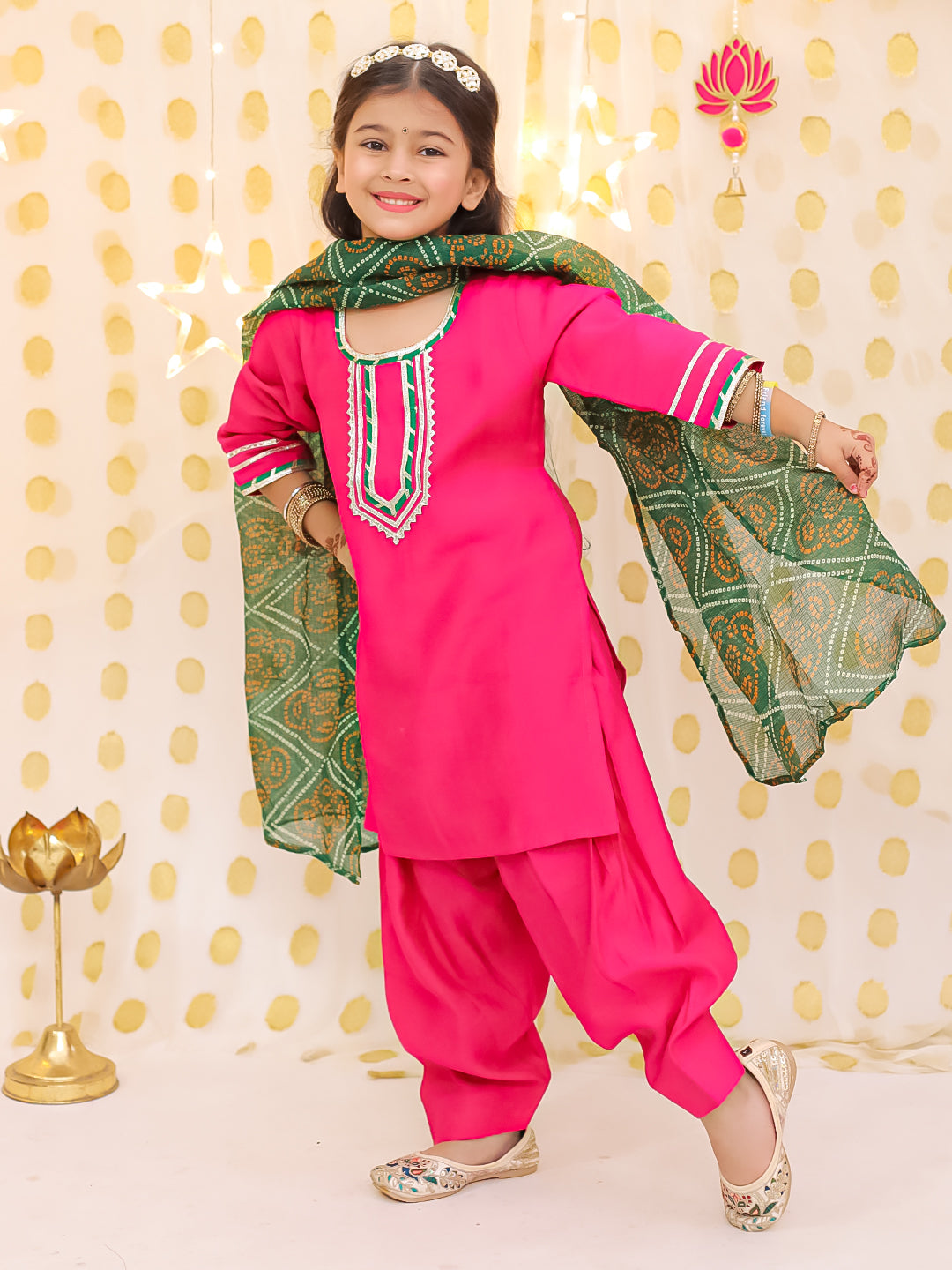 BownBee Festive Elbow sleeves Silk Suit With Bandhni Dupatta Set For Girls - Pink