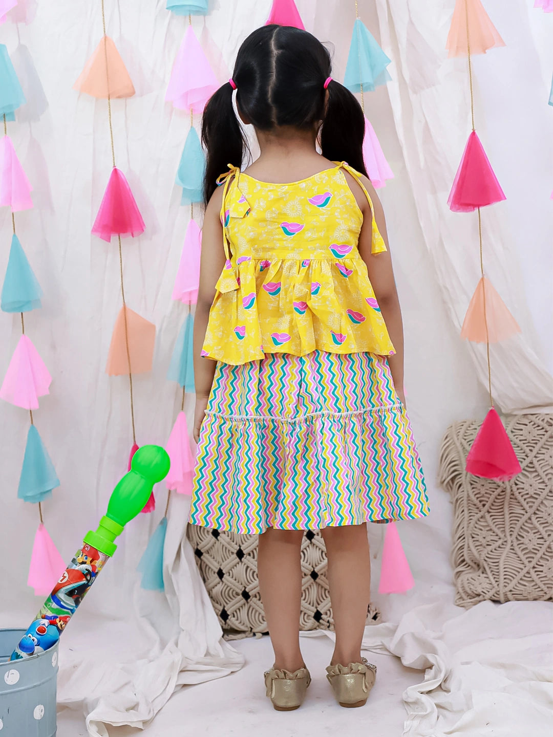 BownBee Summer Sleeveless Pure Cotton Printed Tieup Top & Skirt Set For Girls -Yellow