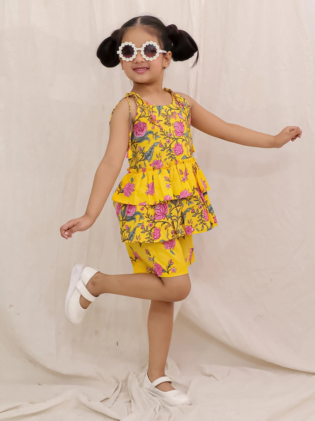 BownBee Pure Cotton Printed Tier Top And Shorts Set For Girls - Yellow