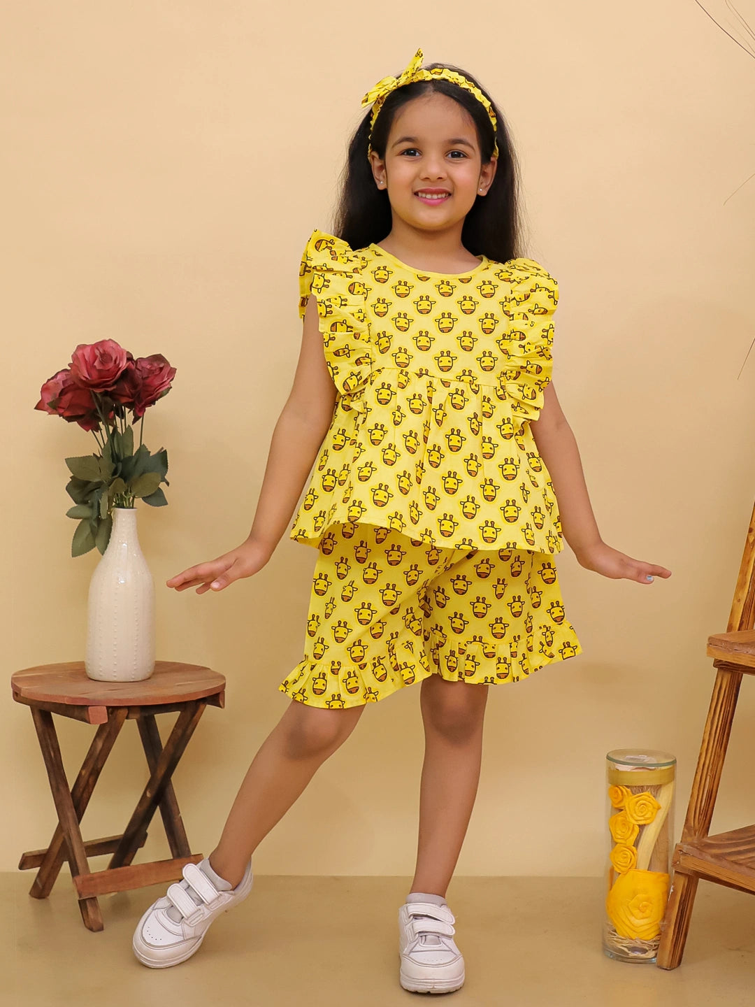 BownBee Pure Cotton Quirky Ruffle Top & Shorts With Hairband  Set For Girls