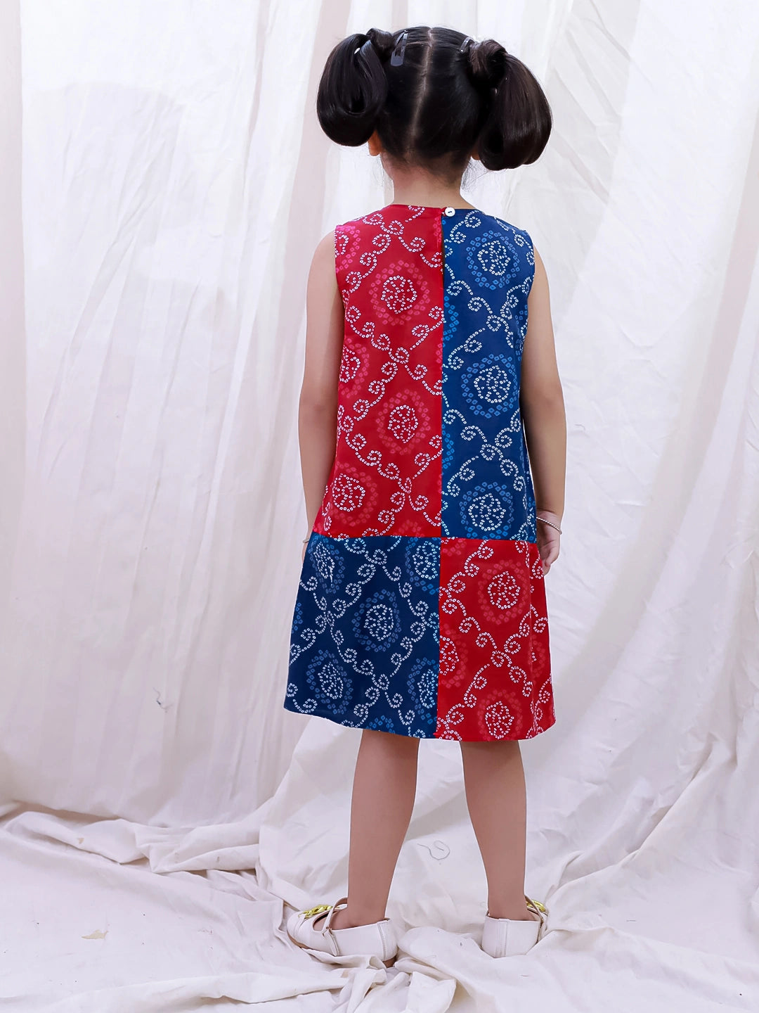 BownBee Pure Cotton Sleeveless Bandhni Printed  Color Block  Summer Dress For Girls