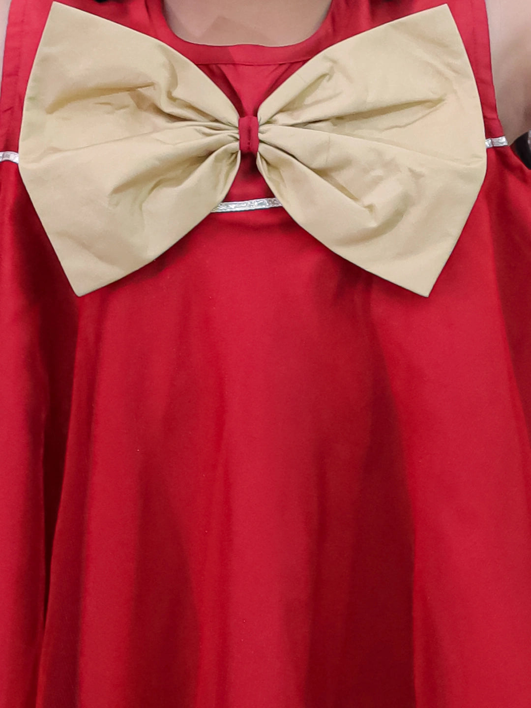 BownBee Sleeveless Taffeta Party Frock With Hairband For Girls