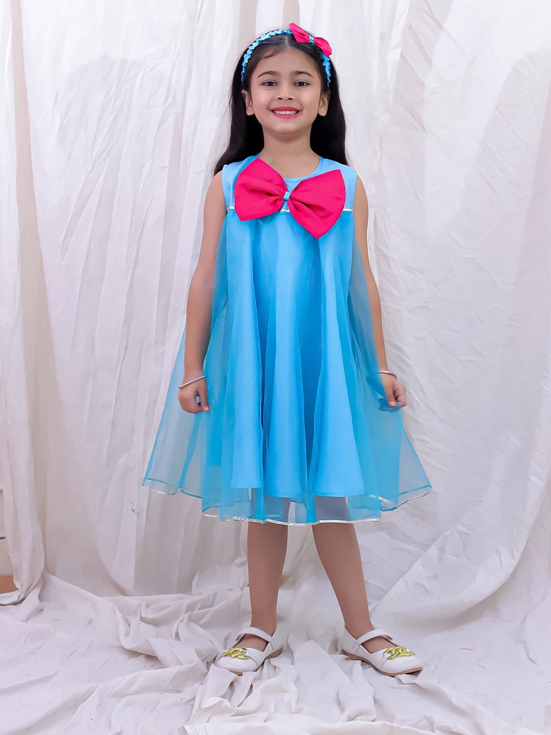 BownBee Sleeveless Taffeta Party Frock With Hairband For Girls