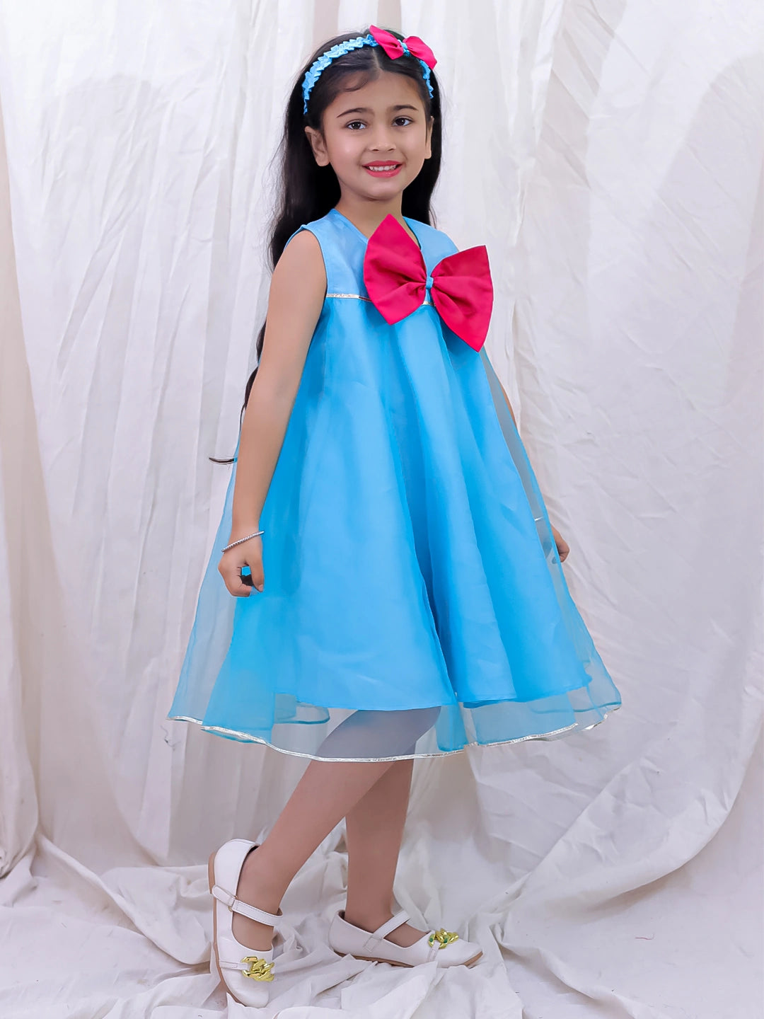 BownBee Sleeveless Taffeta Party Frock With Hairband For Girls