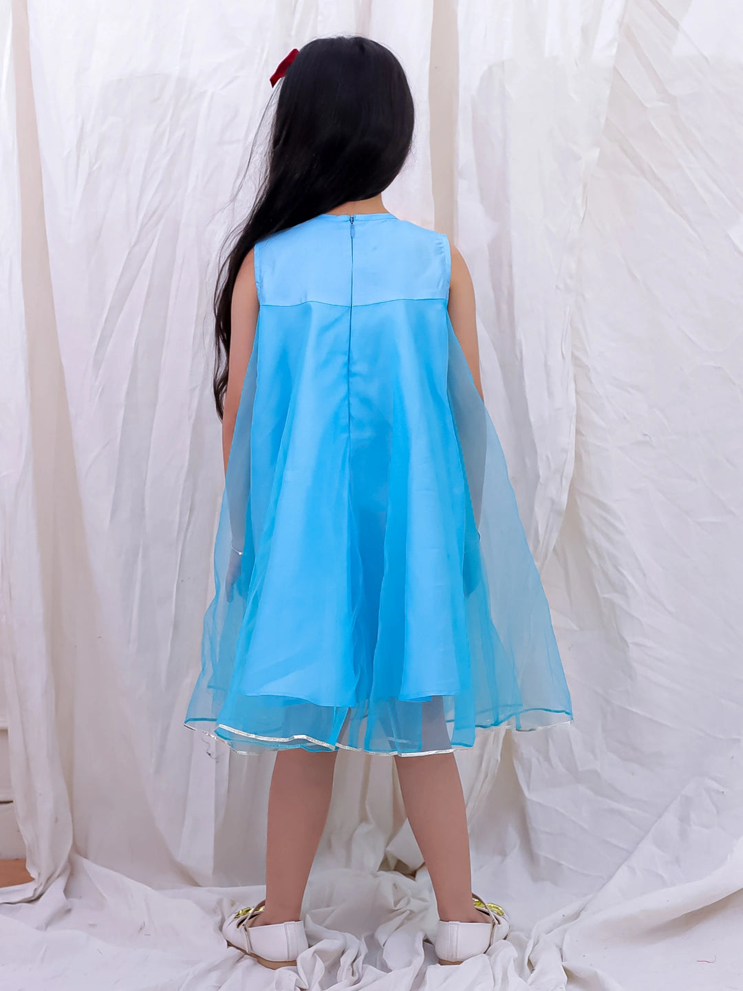 BownBee Sleeveless Taffeta Party Frock With Hairband For Girls