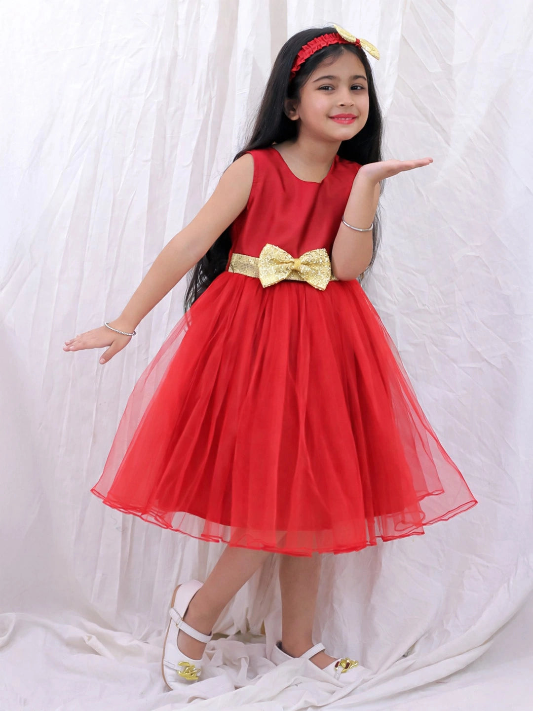 BownBee Sleeveless Taffeta Party Frock With Hairband For Girls