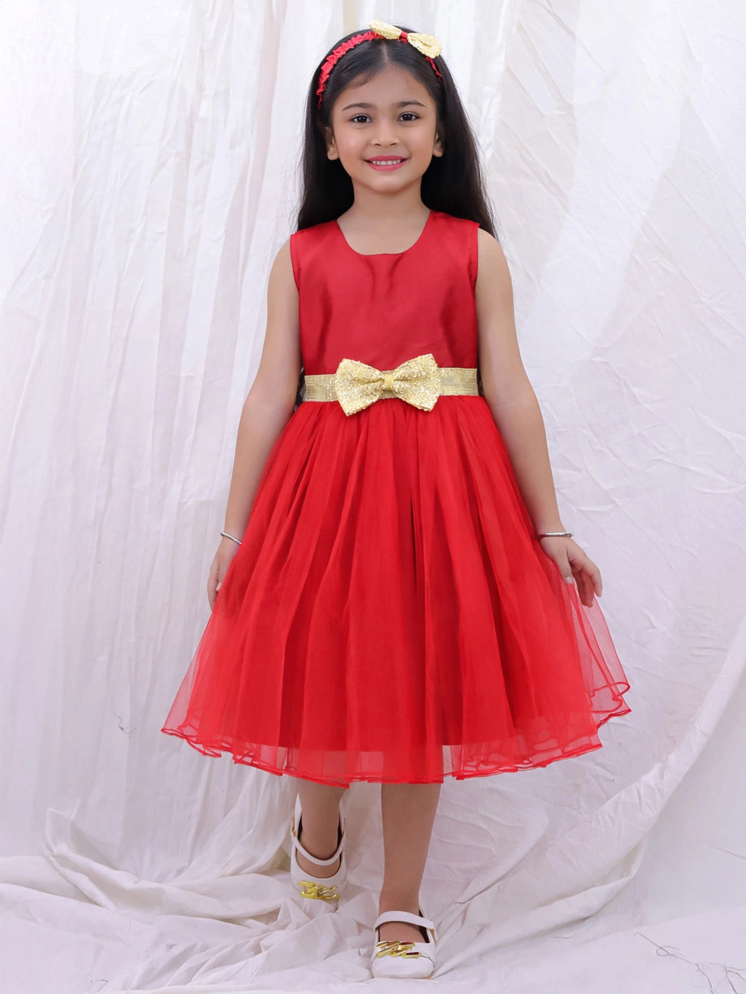 BownBee Sleeveless Taffeta Party Frock With Hairband For Girls