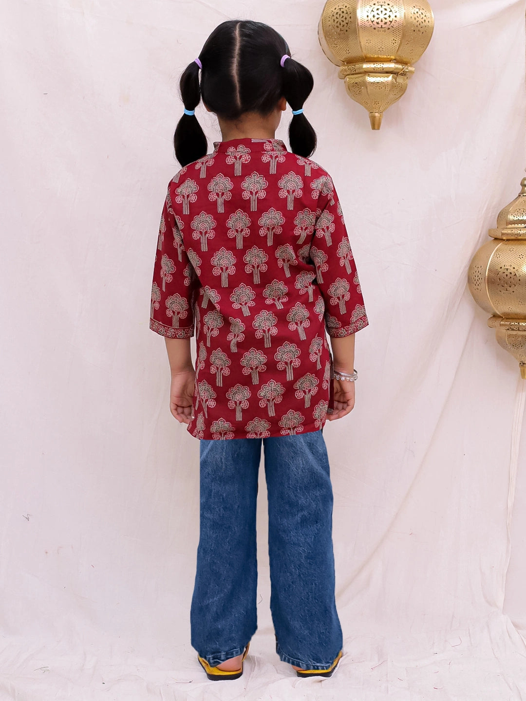BownBee Pure Cotton Printed  Quater Sleeves Short Kurti For Girls