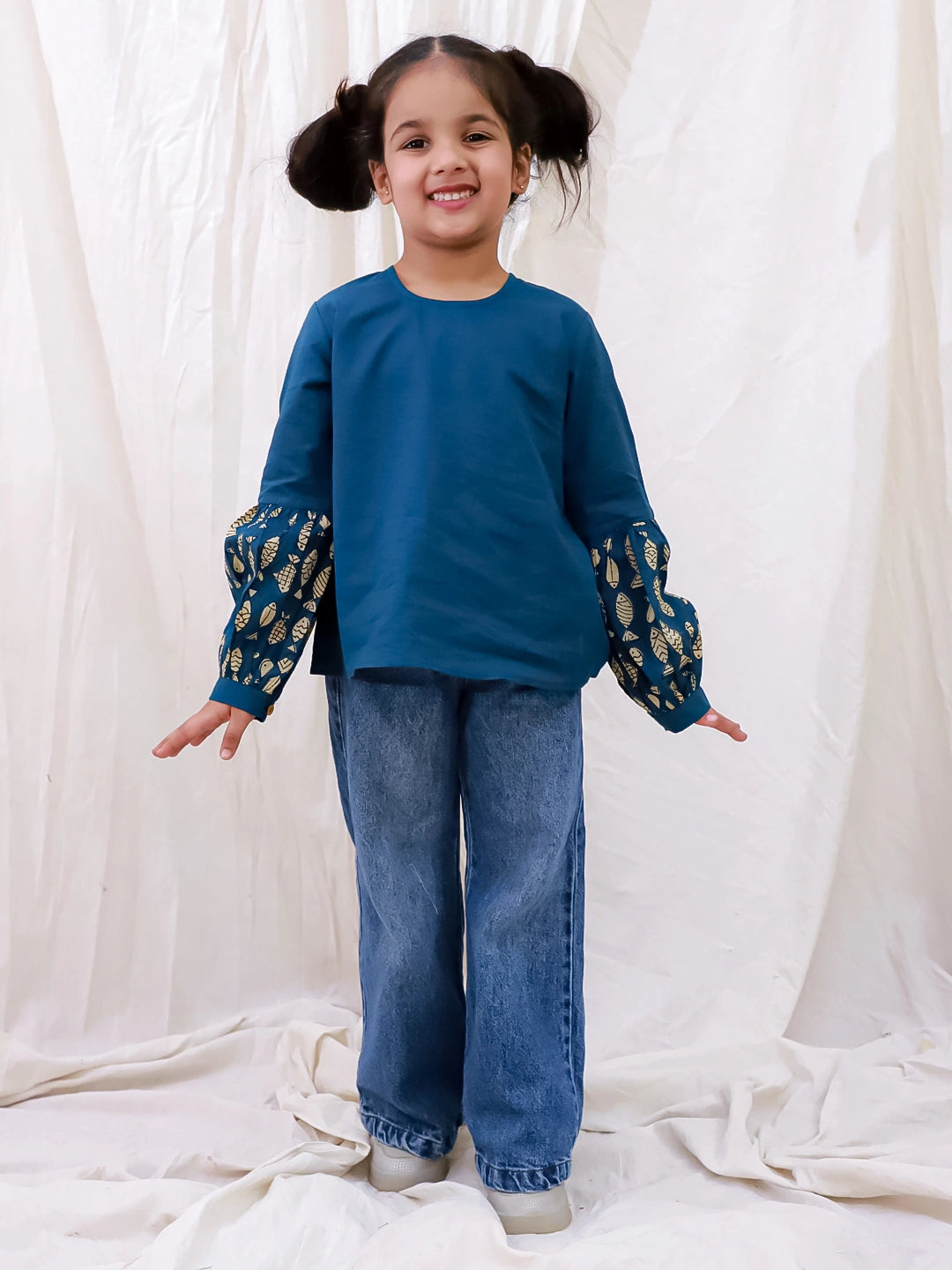 BownBee Pure Cotton Full sleeves Color Block Top For Girls - White