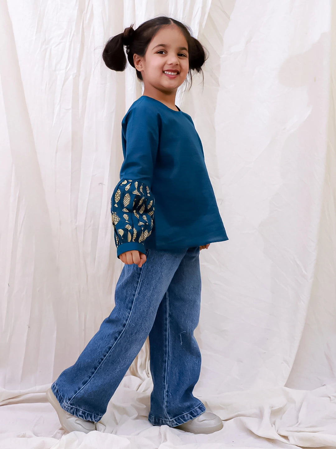 BownBee Pure Cotton Full sleeves Color Block Top For Girls - White