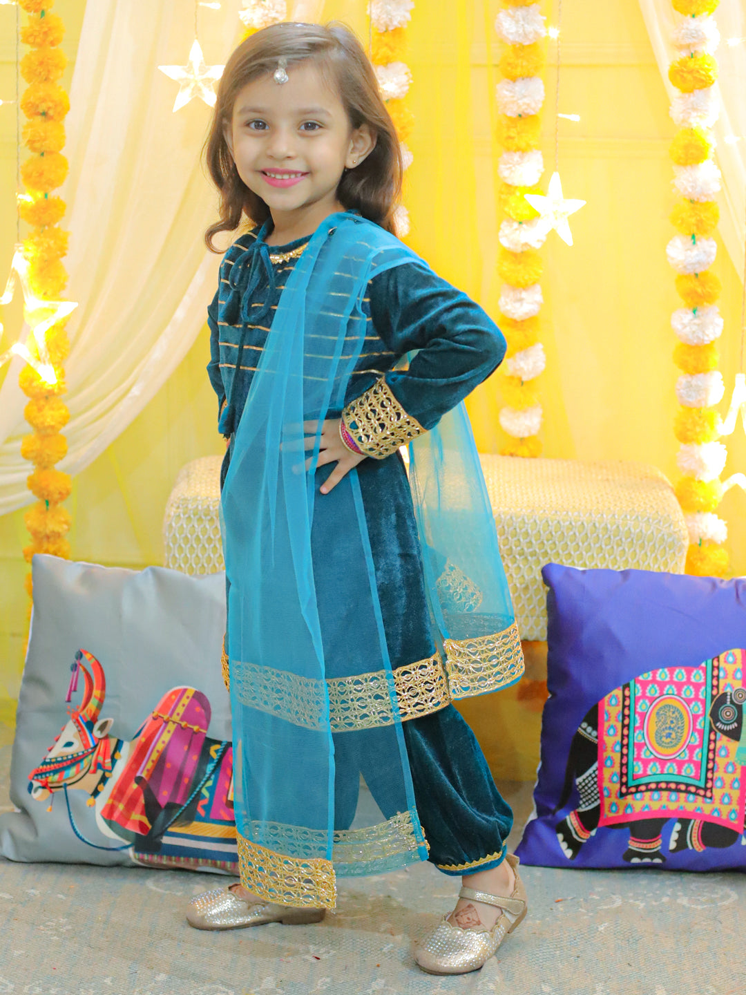 BownBee Velvet Full Sleeve Kurta with Harem Dupatta Set for Girls- Teal