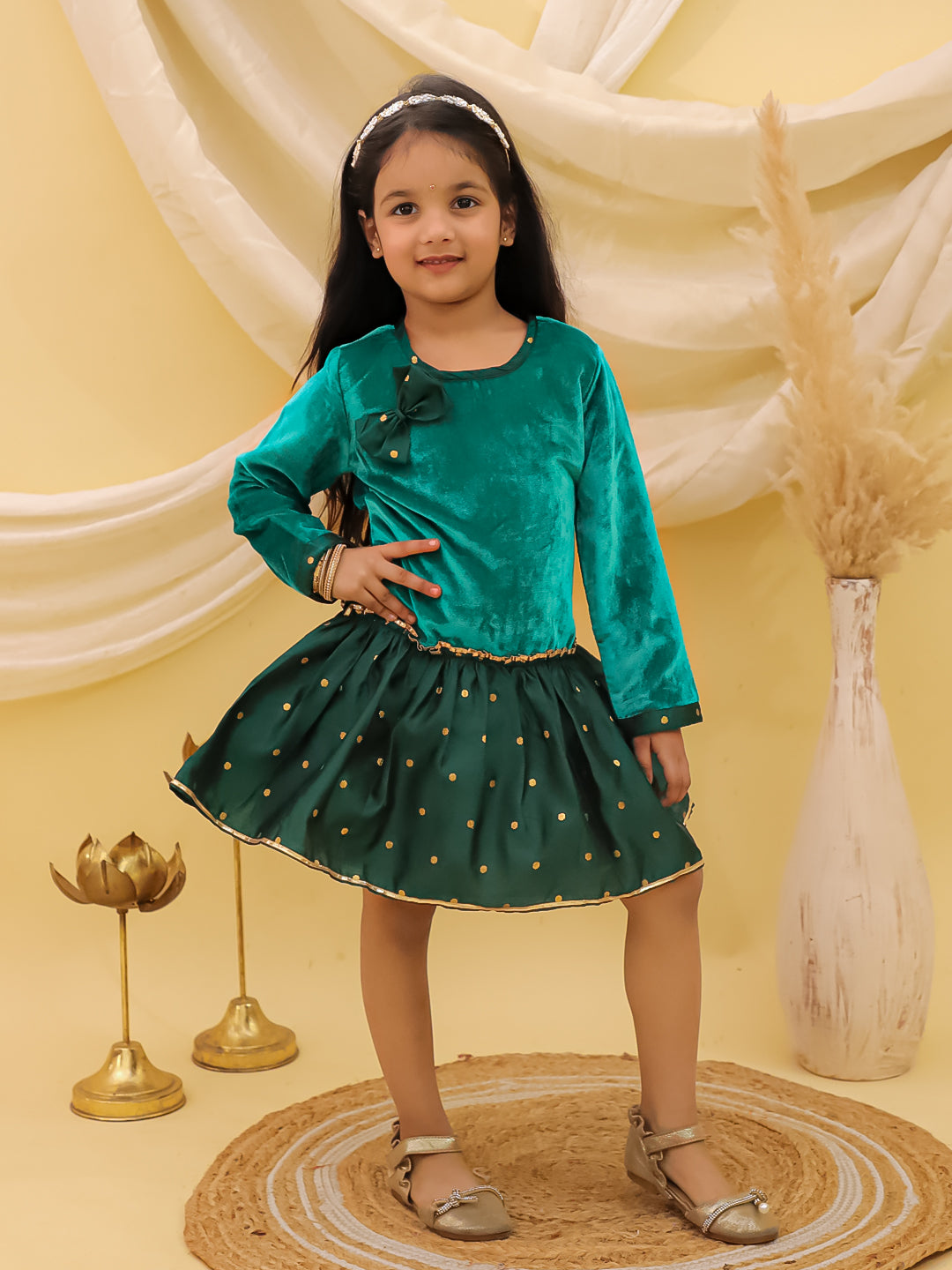 BownBee Full Sleeves Velvet Party Dress For Girls - Green