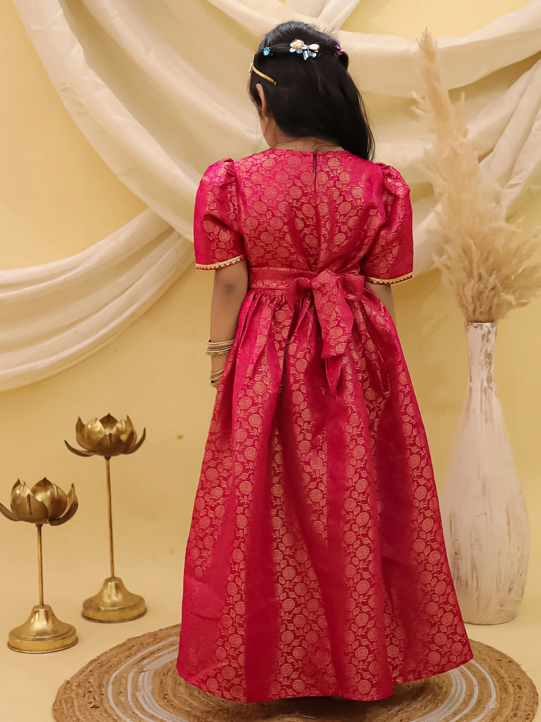 BownBee Short Sleeves Pathani Gown For Girls