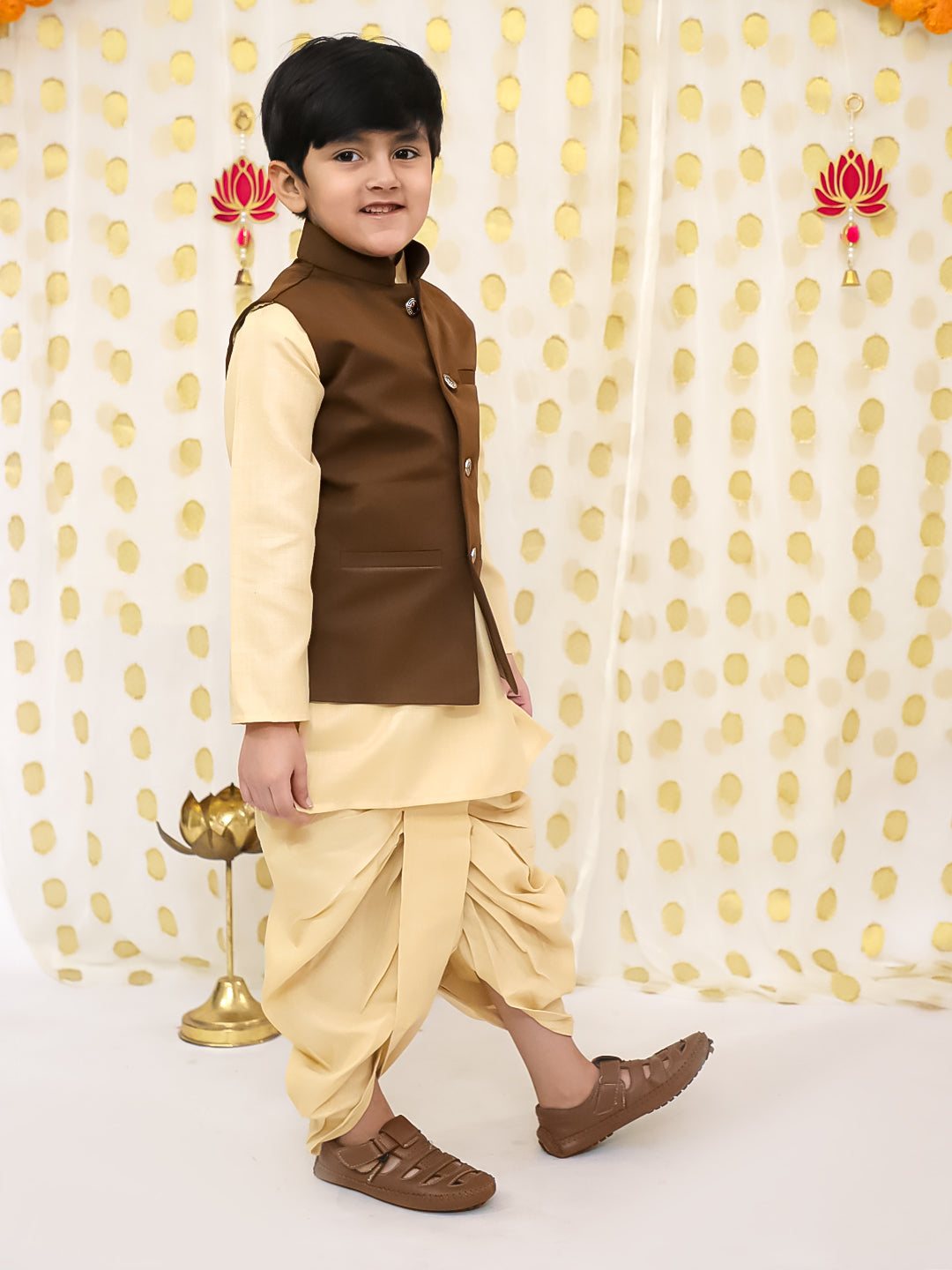 BownBee Bandh Gala Winter Nehru Jacket For Boys - Brown