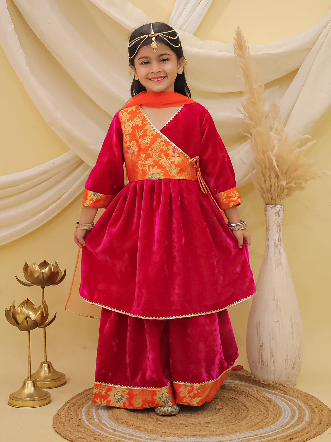 BownBee Wedding Velvet Jacquard Sharara Suit Set -Pink