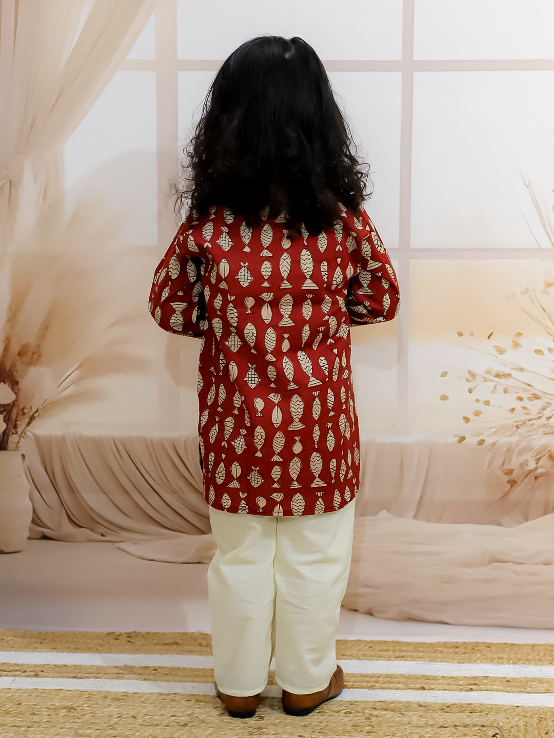 BownBee Boys Pure Cotton Fish Print Full Sleeve Kurta Pajama - Maroon