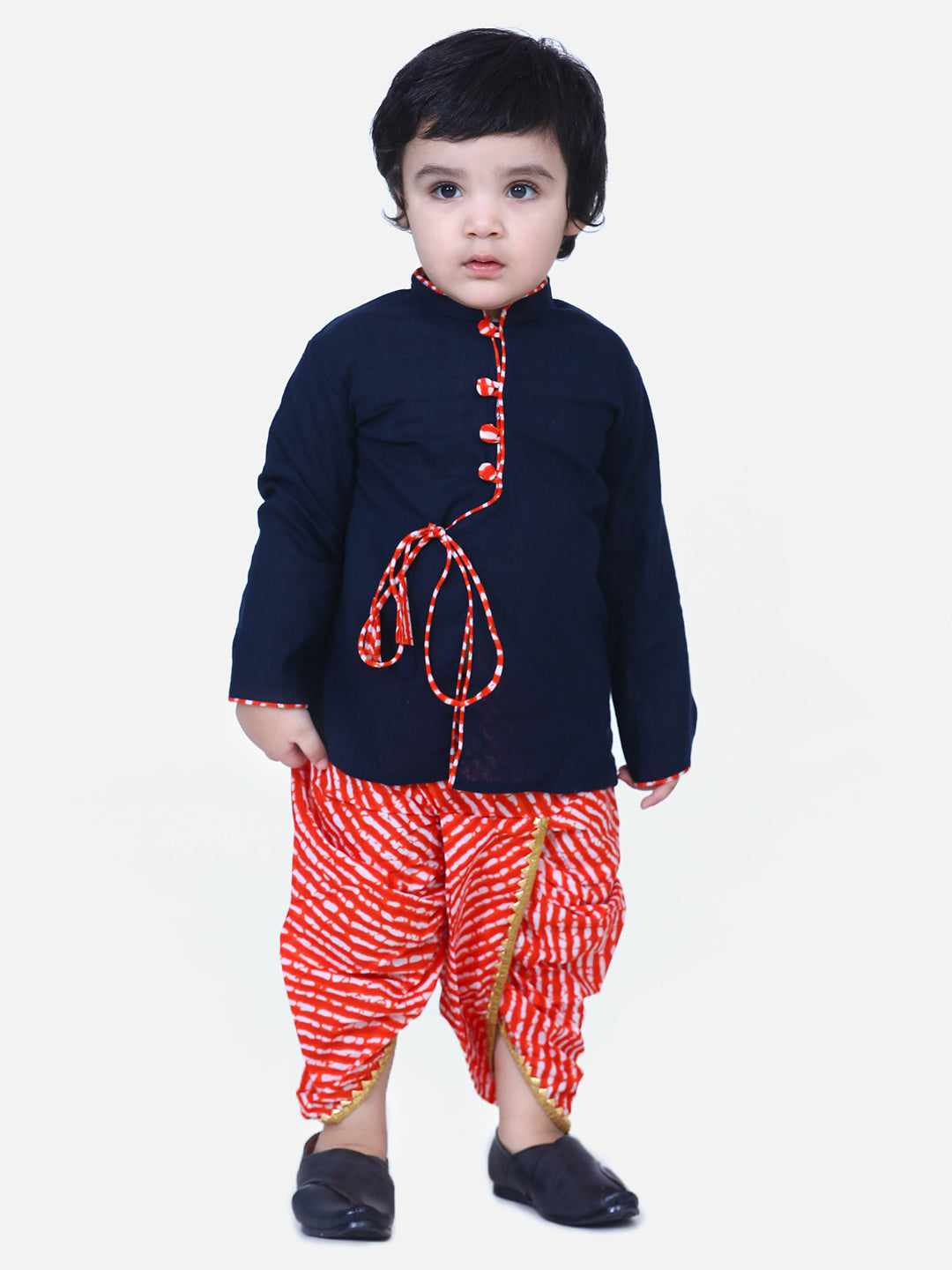 BownBee Full Sleeves Solid Color Kurta With Leheriya Dhoti -Navy Blue