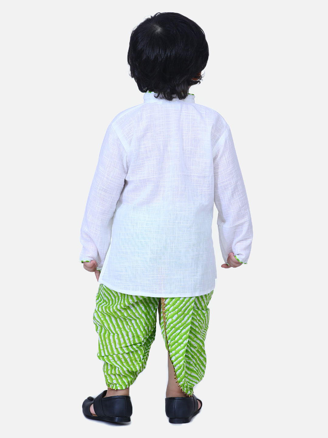 BownBee Full Sleeves Solid Color Kurta With Leheriya Dhoti -White