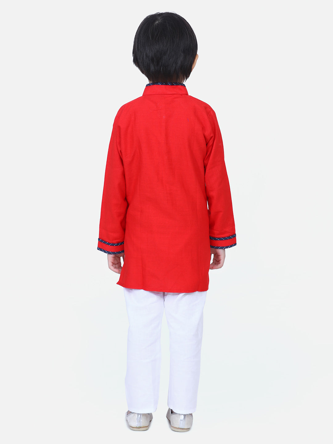 BownBee Full Sleeves Solid Color Kurta With Pyjama - Red