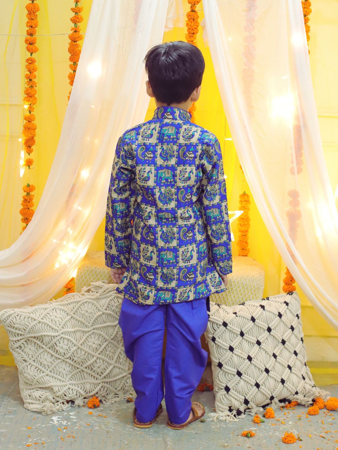 BownBee  Boys Ethnic Mor Print Full Sleeve Sherwani with Salwar - Blue