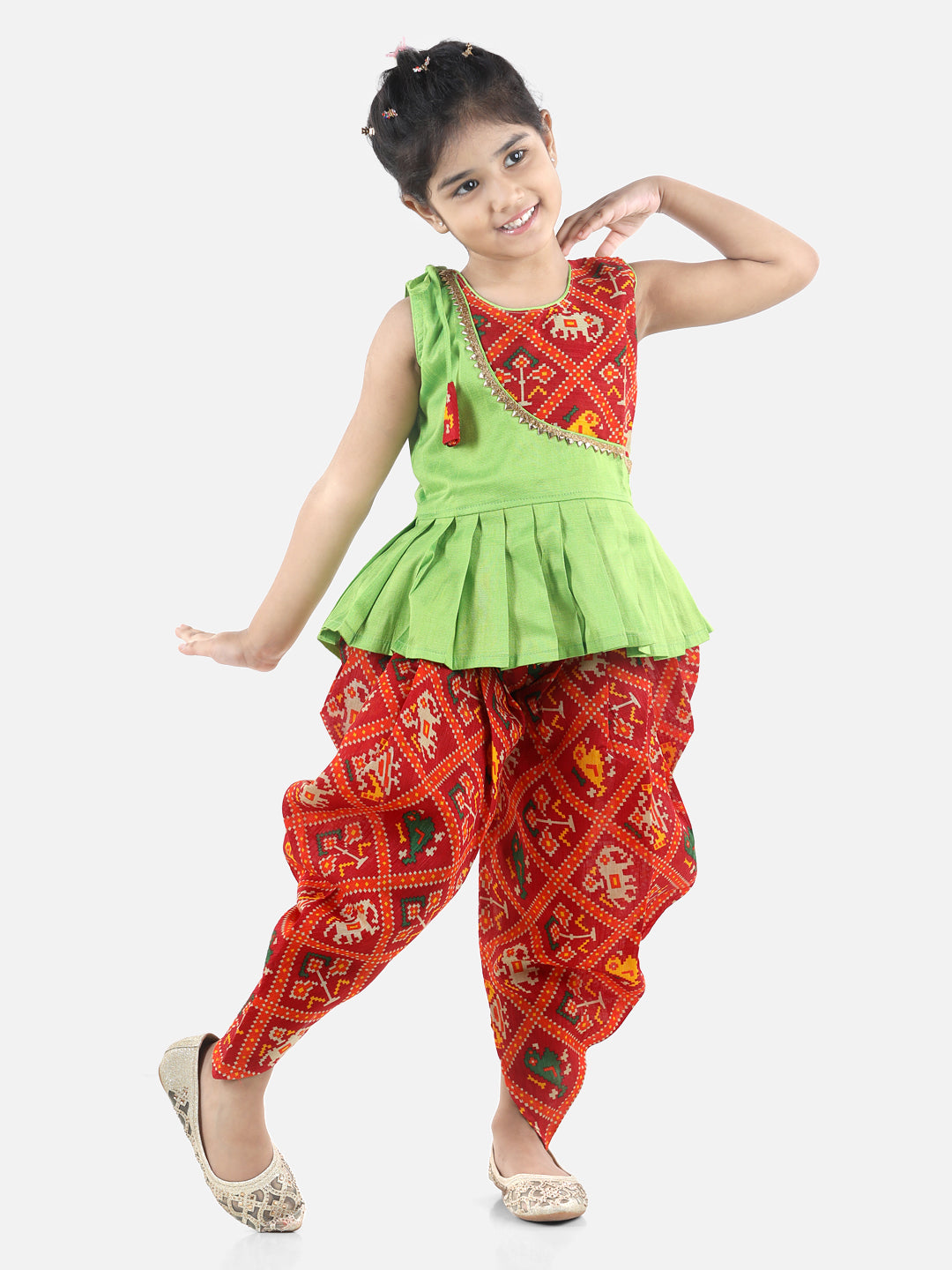 BownBee Sleeveless Ethnic Design Detail Long Peplum Top With Printed Dhoti- Green